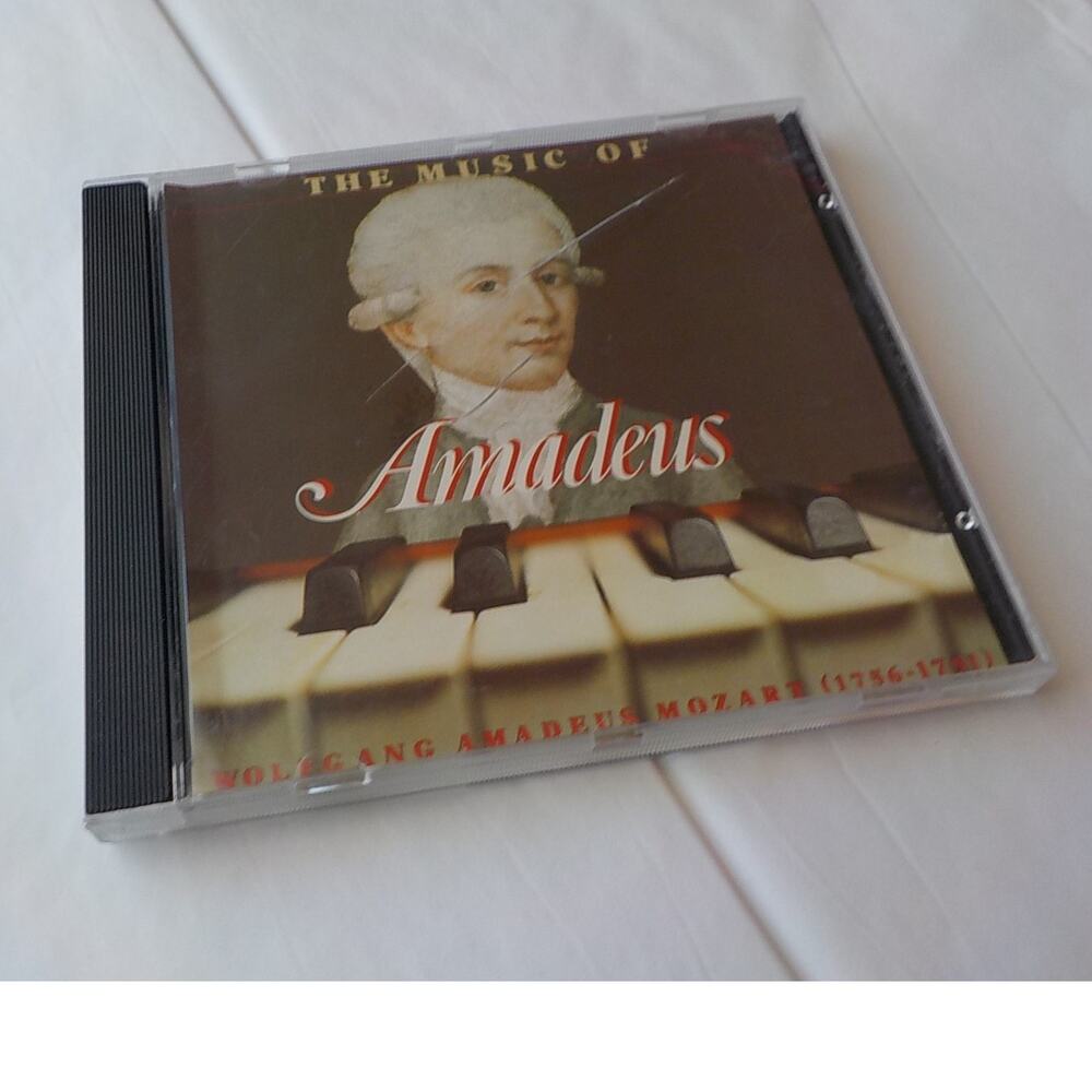 The Music of Amadeus Mozart 1756 to 1971 MCR vintage Classic CD